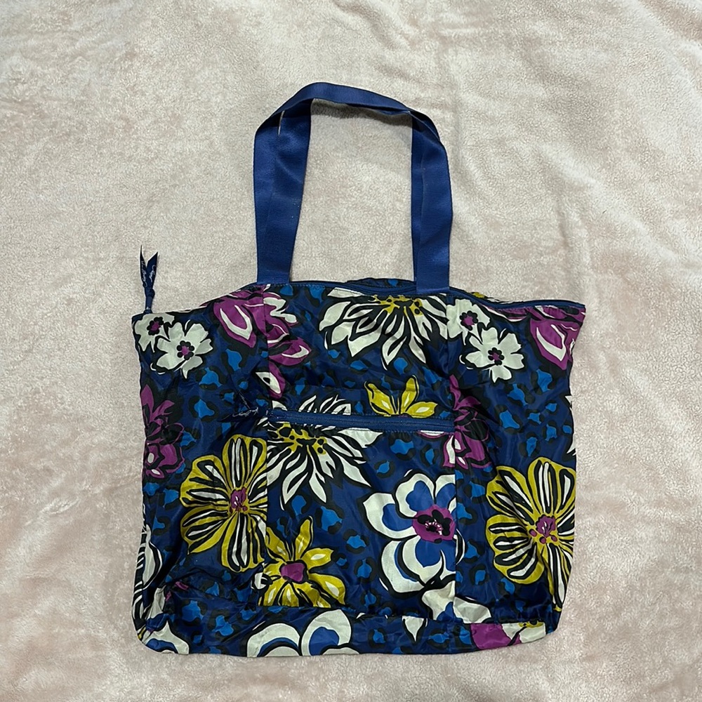 Vera Bradley large packable tote bag